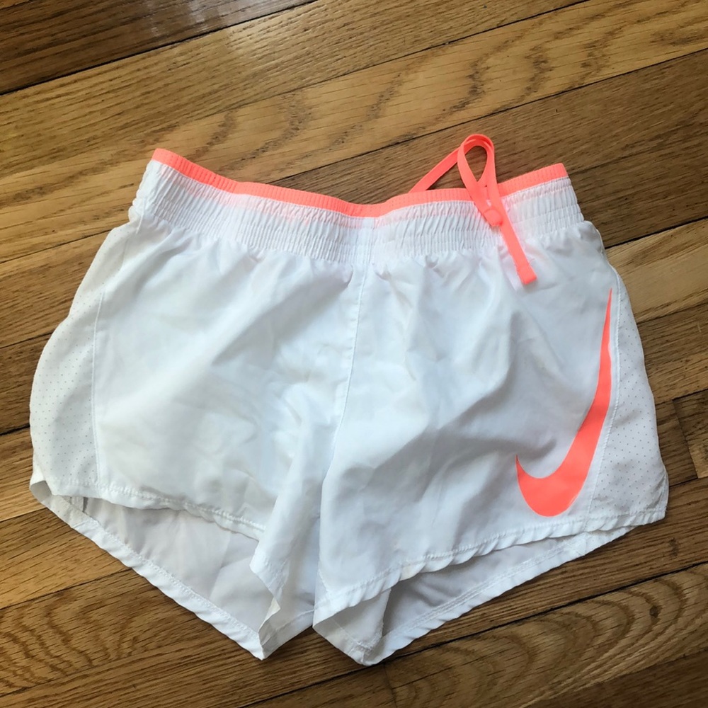 White nike running shorts